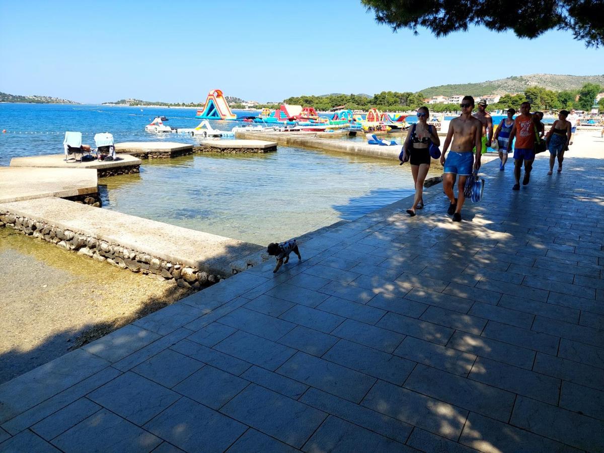 Apartmani Toni Vodice Exterior photo